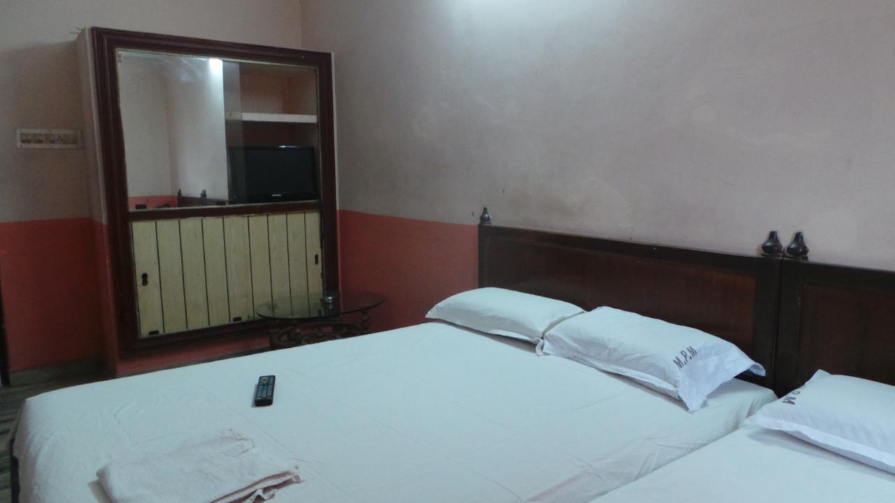 M.P.M. Guest House Puduccseri Kültér fotó