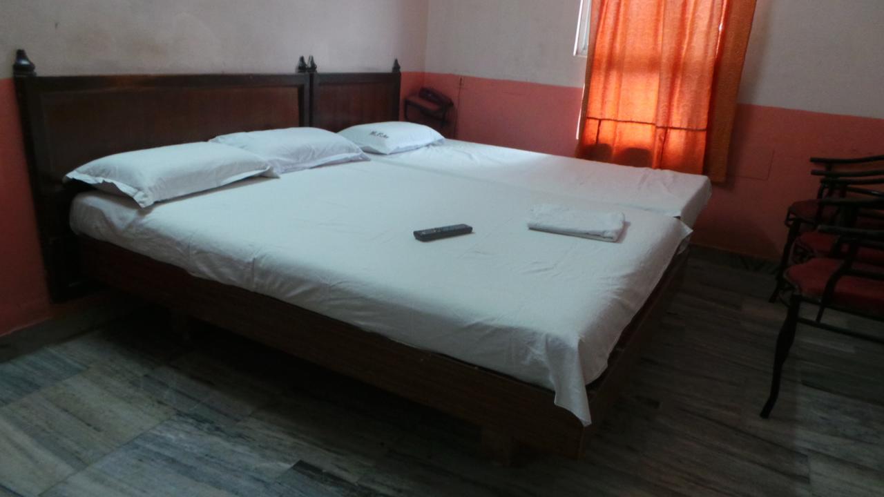 M.P.M. Guest House Puduccseri Kültér fotó